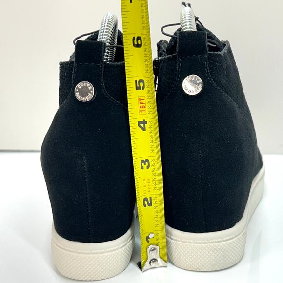 Steve Madden Flavy Wedge Heel Sneaker Shoes Suede Side Zipper Black Women Size 6 - Picture 6 of 12